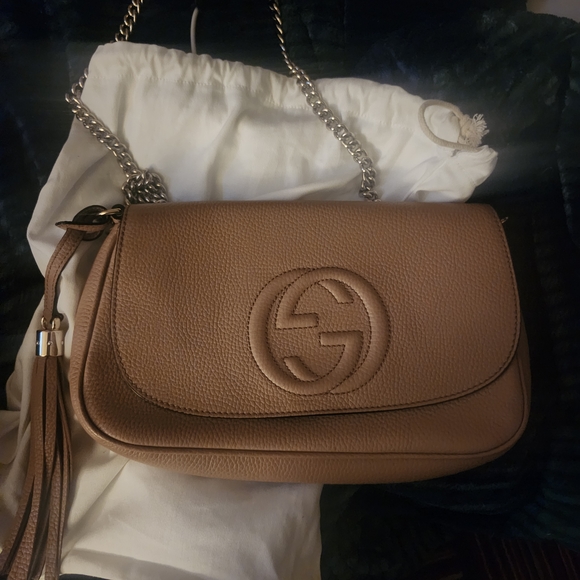 Gucci Tan Leather Crossbody Bag with Chain Strap - Picture 1 of 7